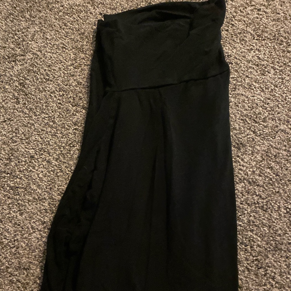 Lot of 6 old navy maternity bottoms